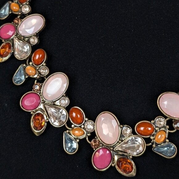 (2/$20) Vintage Pink Stone State3ment Necklace - Picture 3 of 6